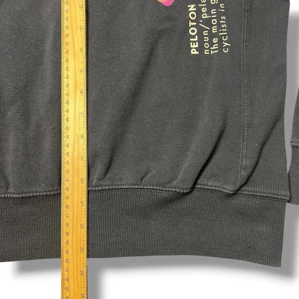 Peloton Women's Jacket Large‎ Gray